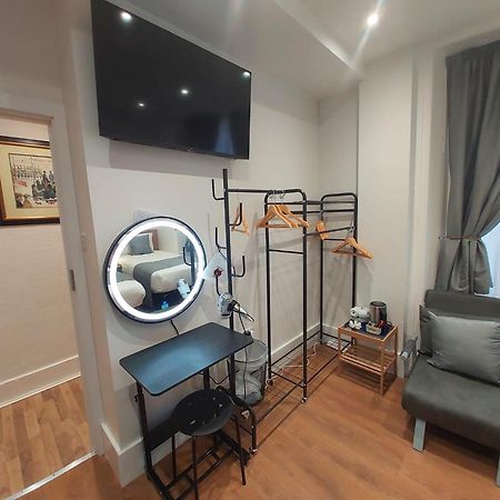 Falcon Hotel London Ngoại thất bức ảnh