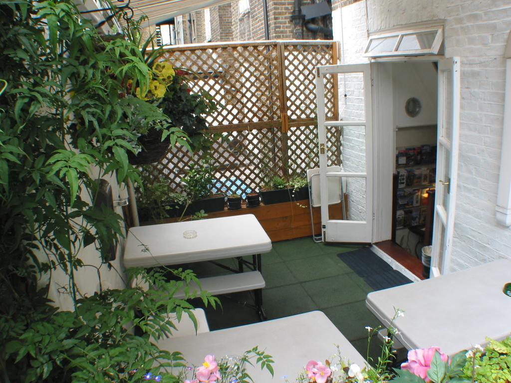 Falcon Hotel London Ngoại thất bức ảnh