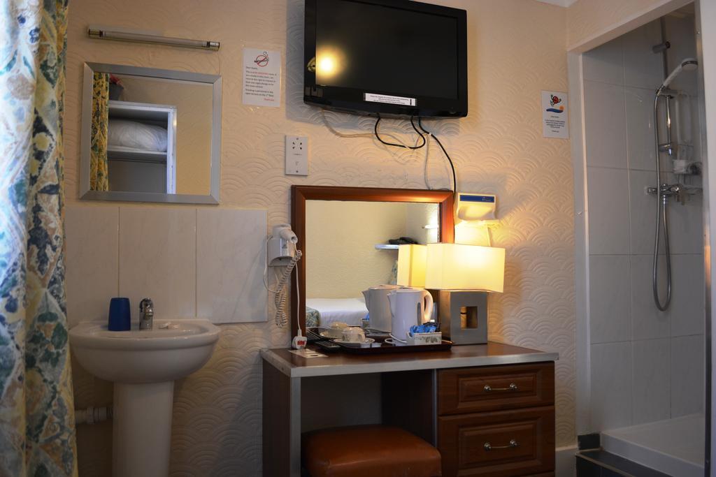 Falcon Hotel London Phòng bức ảnh