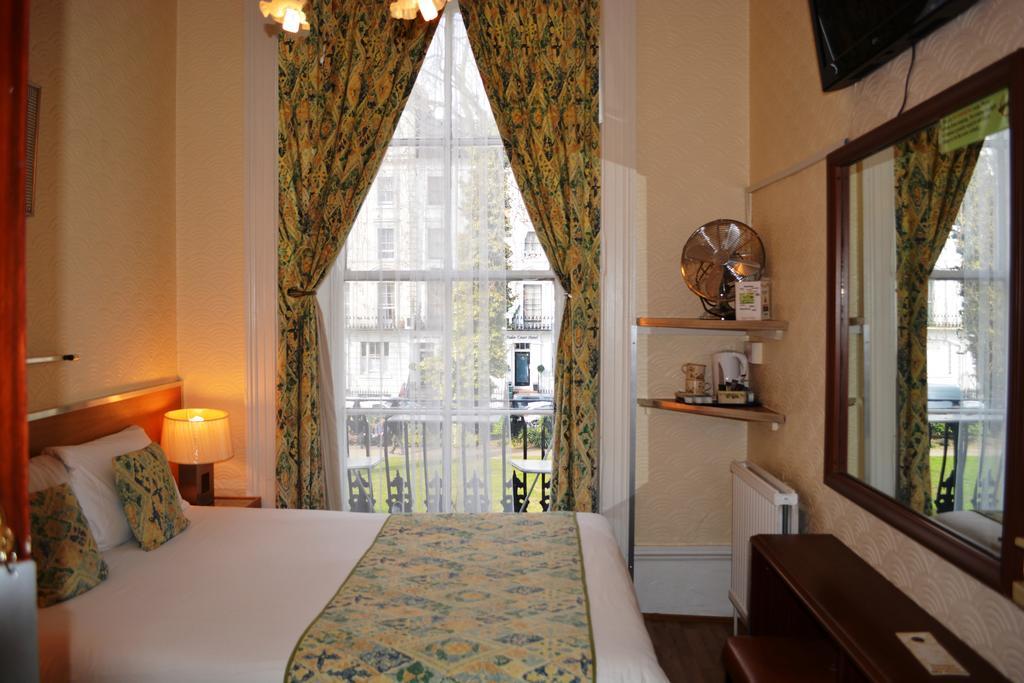 Falcon Hotel London Phòng bức ảnh