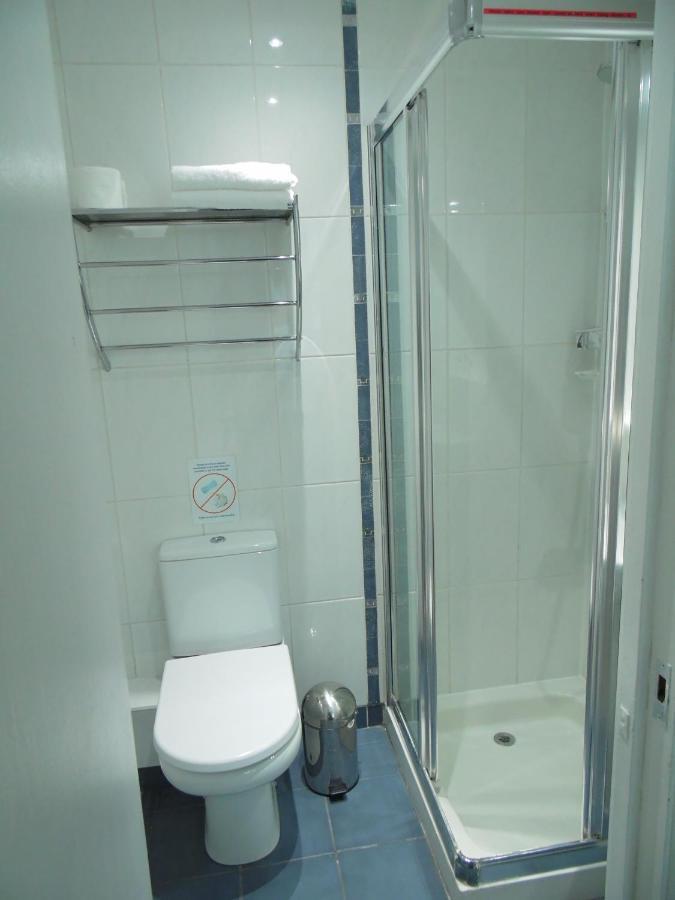Falcon Hotel London Ngoại thất bức ảnh