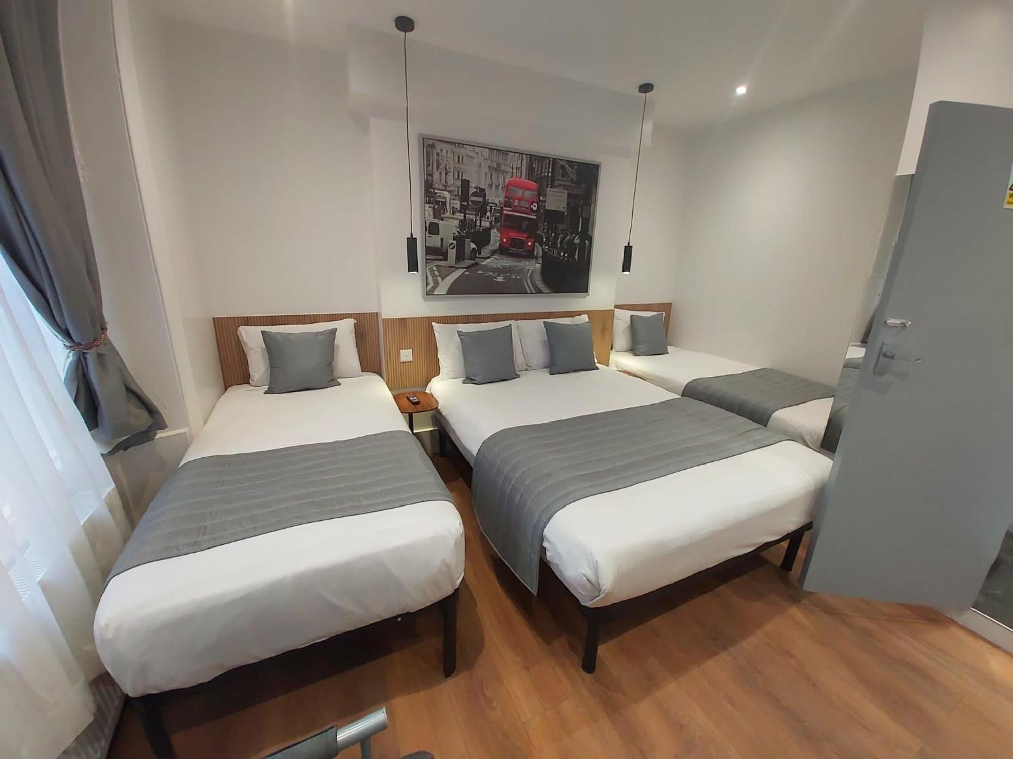Falcon Hotel London Ngoại thất bức ảnh