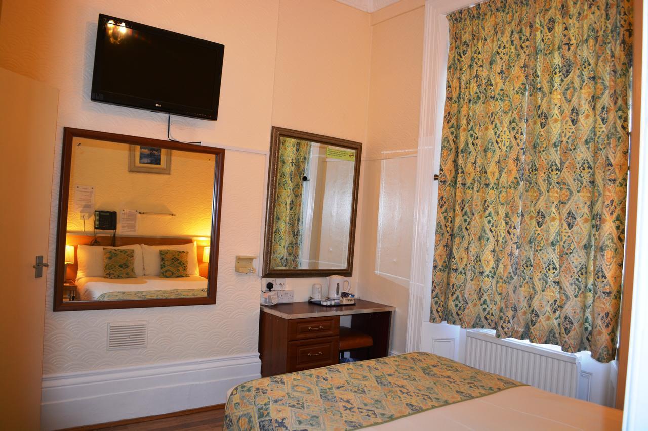 Falcon Hotel London Ngoại thất bức ảnh