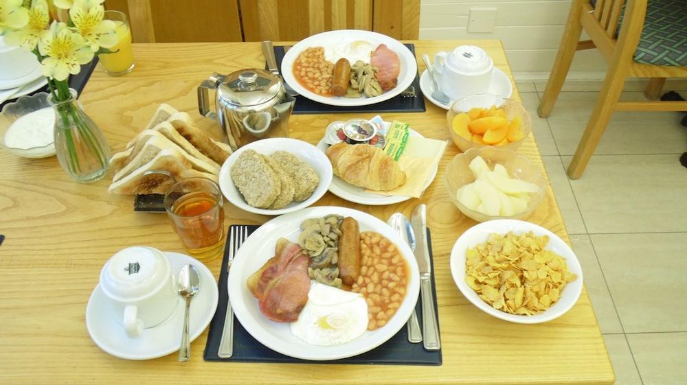 Falcon Hotel London Ngoại thất bức ảnh